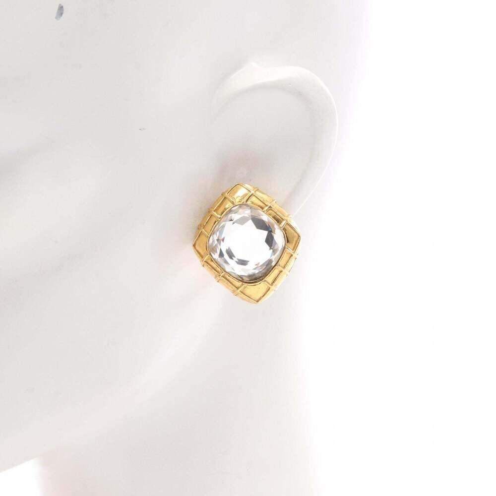 CHANEL White Earrings - Picture 4 of 6